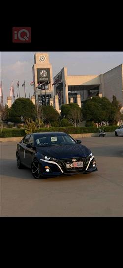 نيسان ألتيما